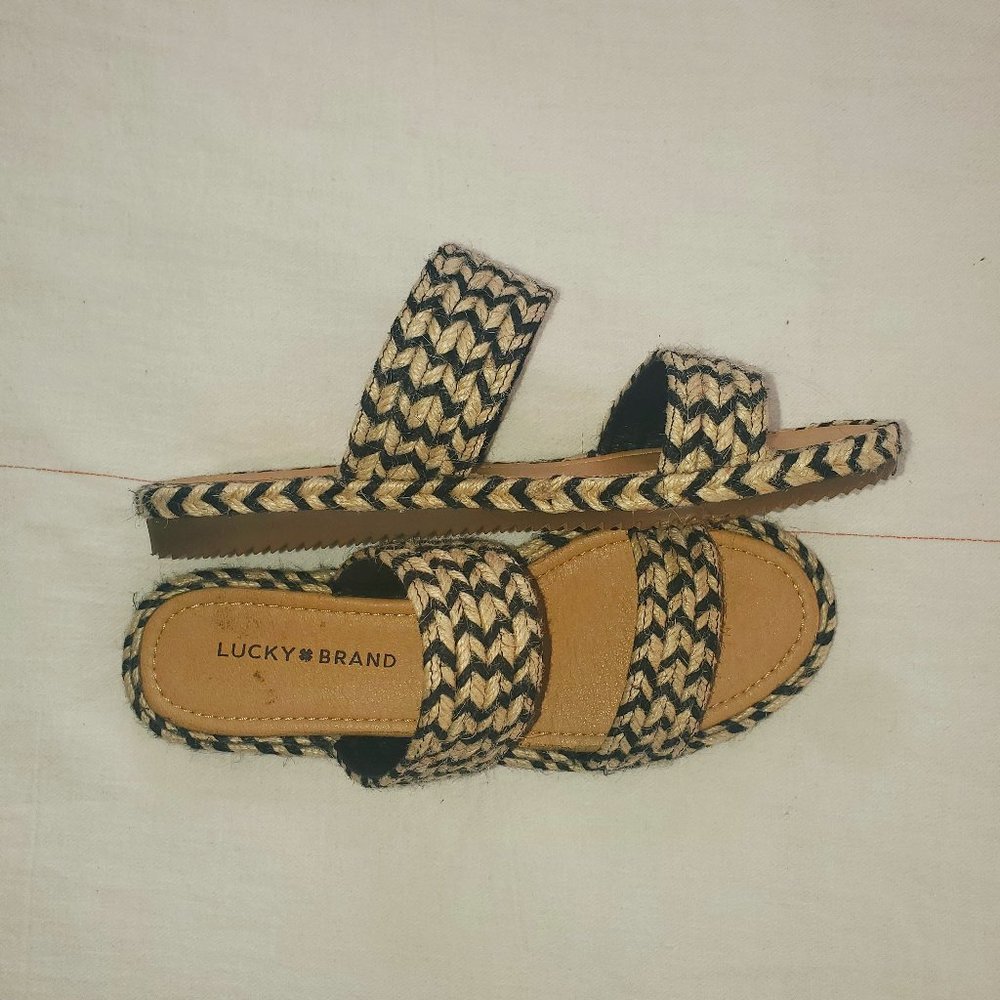 Lucky Brand Sandals